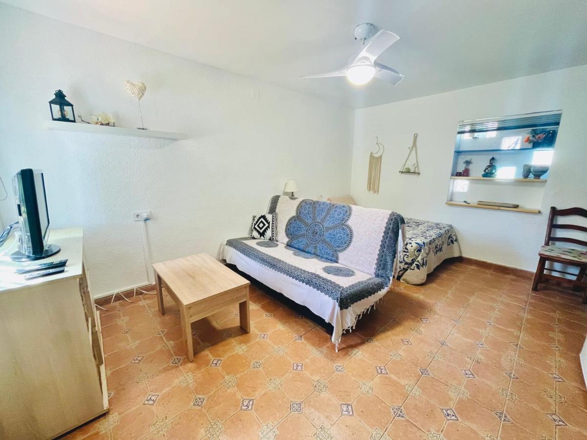 Estudio Adosado Con Jardin Y Parking Privado Alicante Exteriör bild