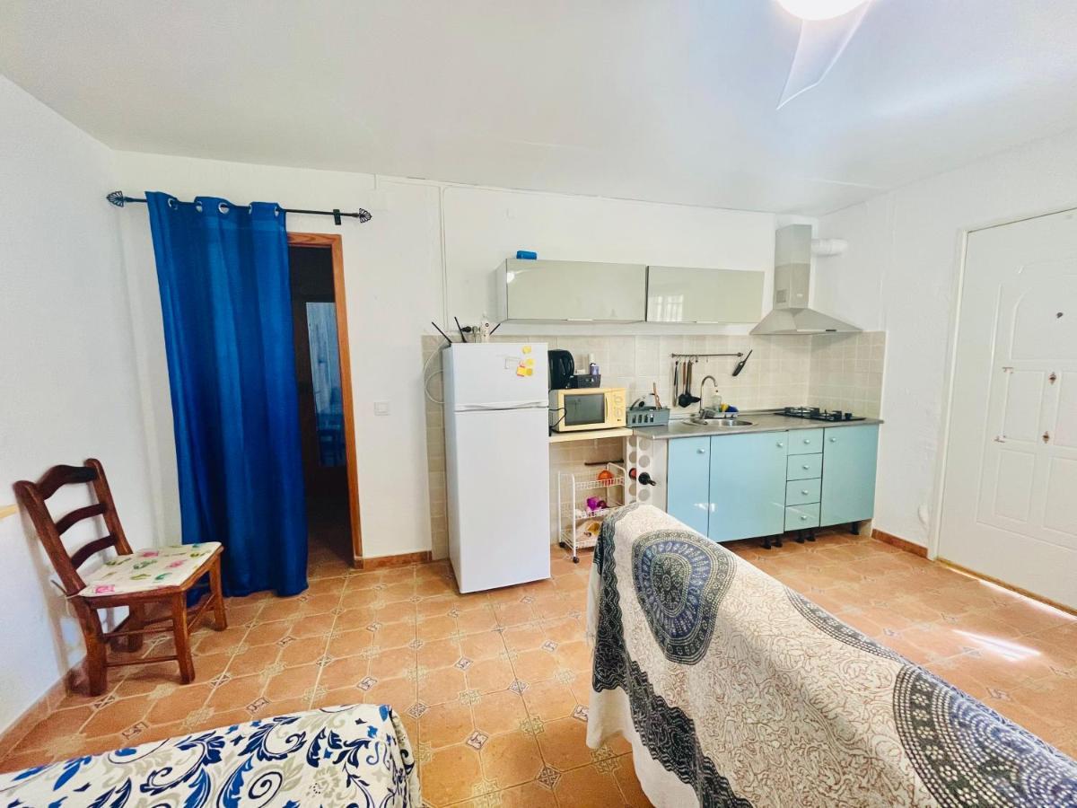 Estudio Adosado Con Jardin Y Parking Privado Alicante Exteriör bild