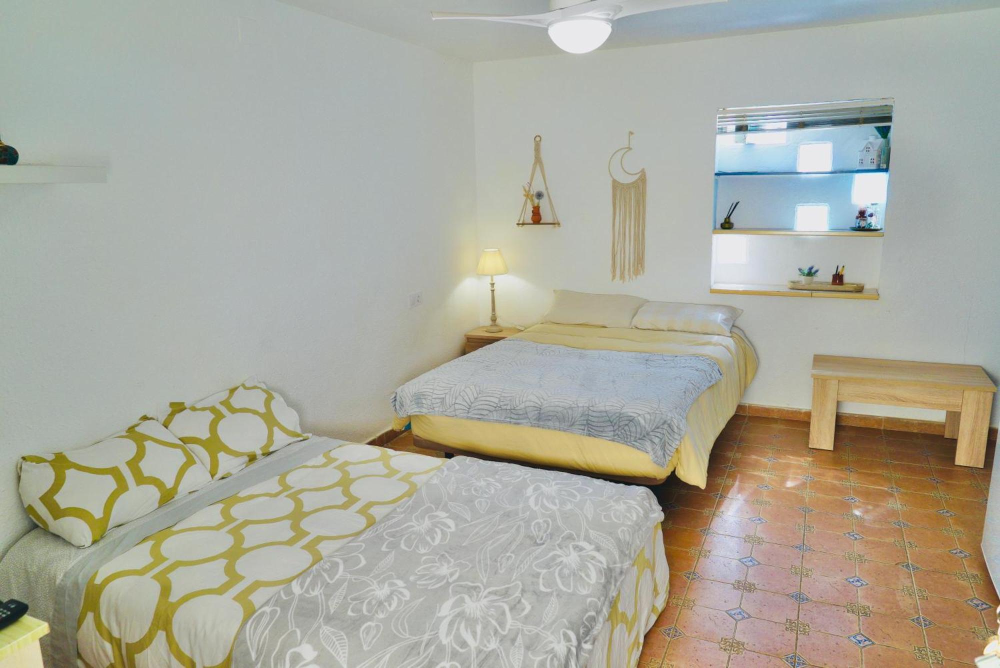 Estudio Adosado Con Jardin Y Parking Privado Alicante Exteriör bild
